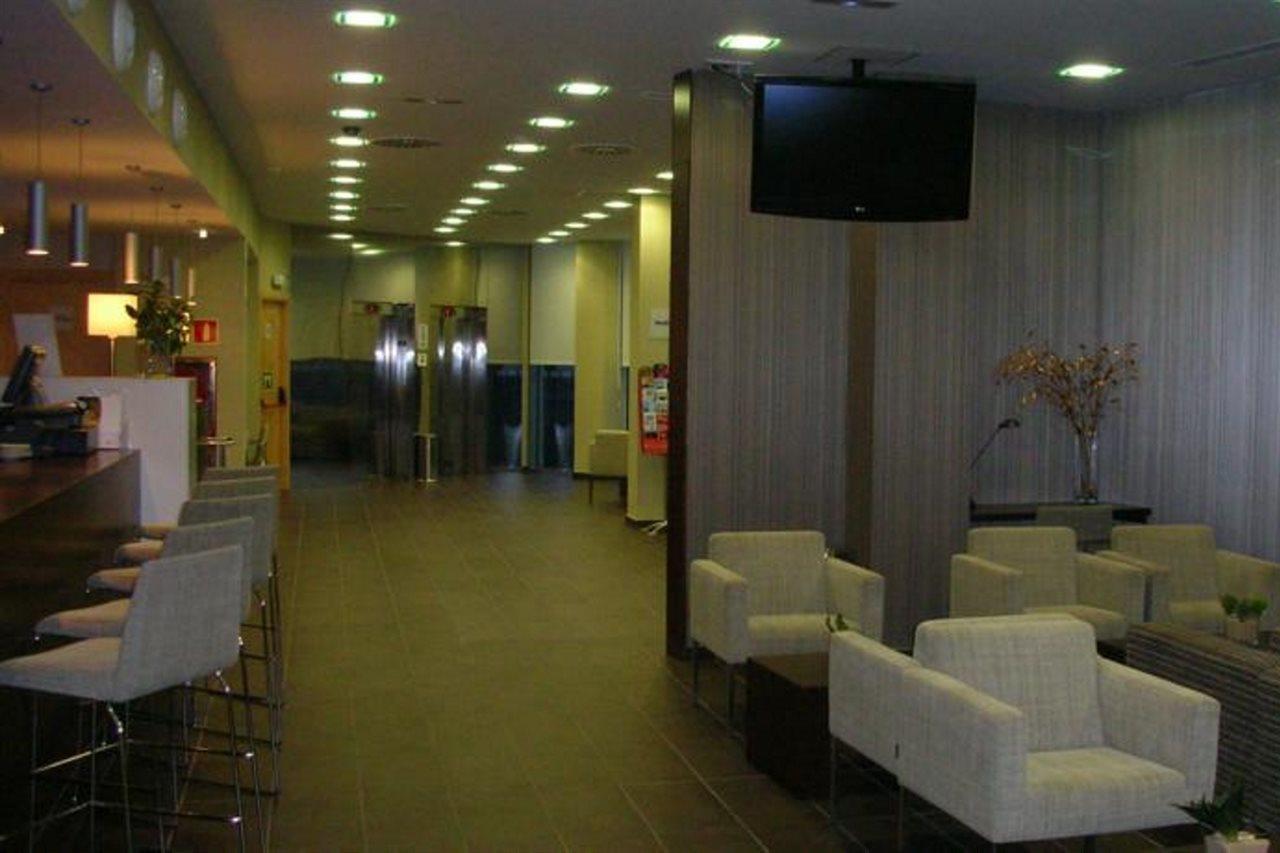 Holiday Inn Express Sant Cugat, An Ihg Hotel Sant Cugat del Vallès Екстериор снимка